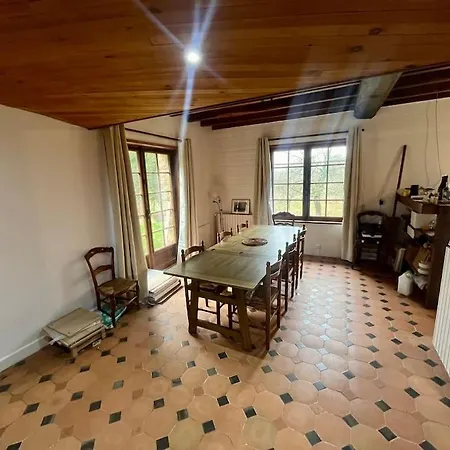 La Maison Des Bois A 10 Minutes De Vezelay Montillot Extérieur photo